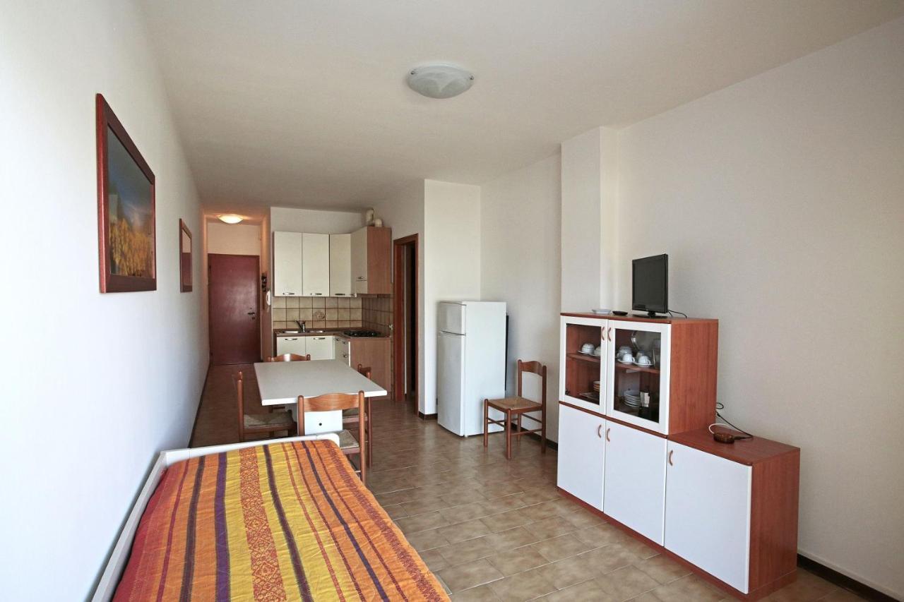 Apartamento Panfilo Caorle Exterior foto