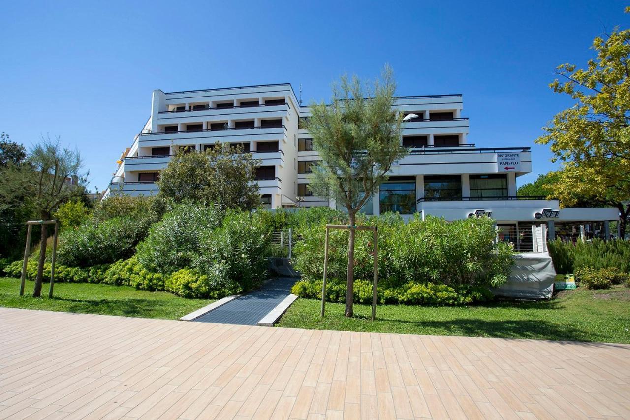 Apartamento Panfilo Caorle Exterior foto