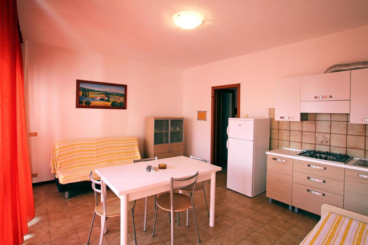 Apartamento Panfilo Caorle Exterior foto