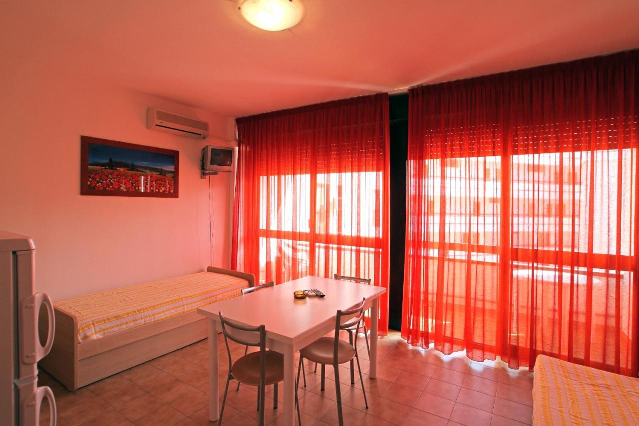 Apartamento Panfilo Caorle Exterior foto