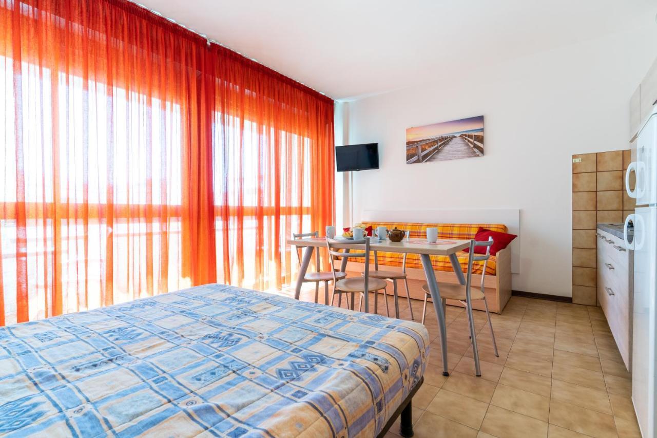Apartamento Panfilo Caorle Exterior foto